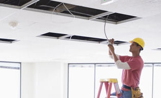 Lighting Science Group installs energy-saving fixtures for TXU Energy parking facility