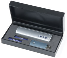 Da-Lite introduces RF presentation remote control with integrated green laser pointer