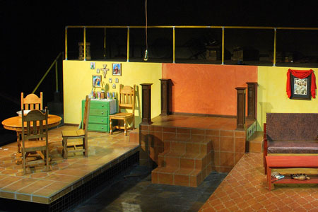 Safety on the Set!! Theatrical Guardrail From Simplified Safety Safety on the Set!! Theatrical Guardrail From Simplified Safety
