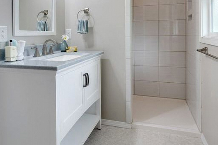 Custom Cultured Marble and Granite Shower Pans & Bases from Bath Doctor