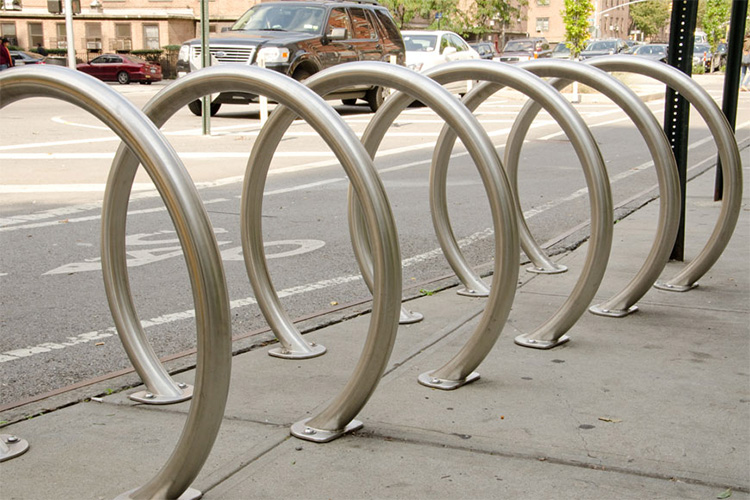 A choice of commercial bike racks allow businesses to make best use of their space.