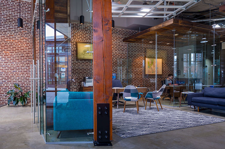 7 Things to Consider When Designing a Commercial Interior using Glass Walls