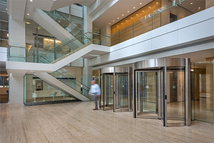 9 Reasons Organizations Select Security Revolving Doors to Protect their Most Valuable Assets