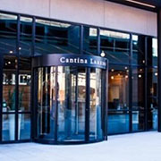 Cantina Laredo Standardizes on Boon Edam Revolving Door for Main Entrance