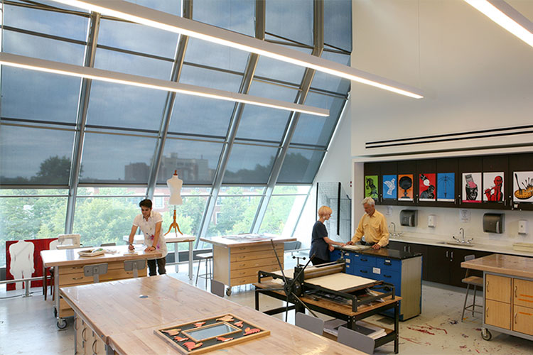 Draper takes new angle to solve glare and heat gain