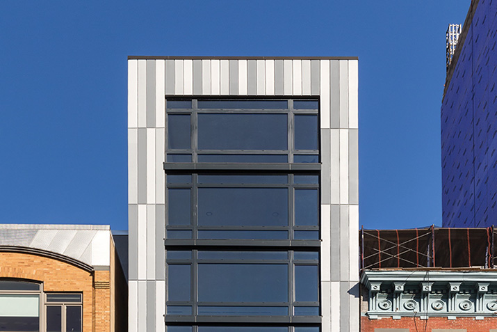 Houston House: StoTherm® ci with Stolit® Milano finish provides comfort and visual appeal Houston House: StoTherm® ci with Stolit® Milano finish provides comfort and visual appeal