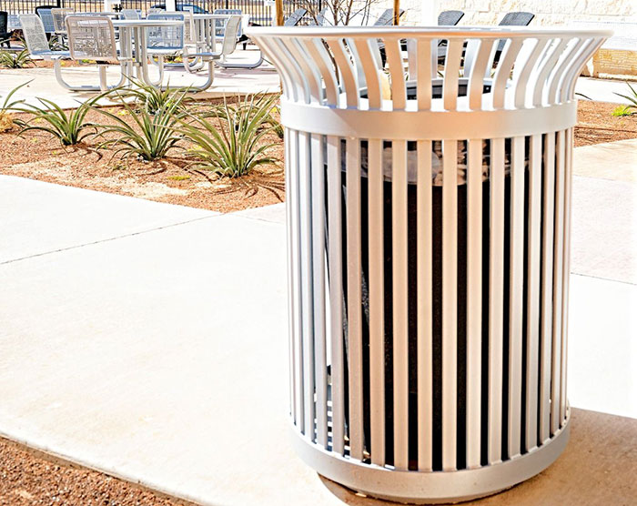 Litter Receptacles from Thomas Steele