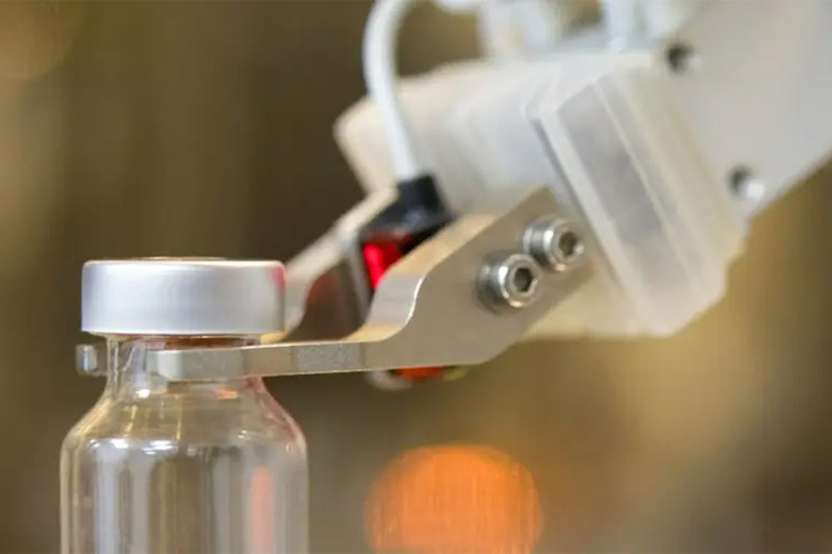 Nuclear Medicine Hot Lab Equipment from Ultraray Group