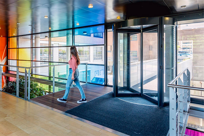 Prevent Unauthorized Entry with Tourlock 180 Security Revolving Door