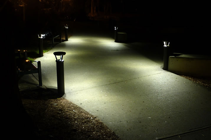 Bollards > Lighted