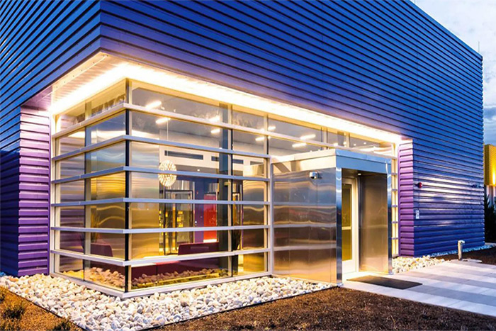 Revolving Doors as Part of a Data Center Physical Security Strategy