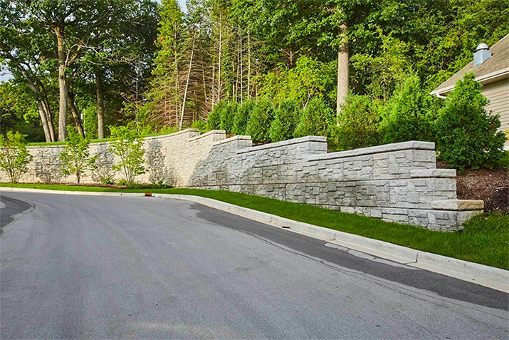 Rib Rock Landscape Block Provides Time and Costs Savings with Tightened Construction Schedule