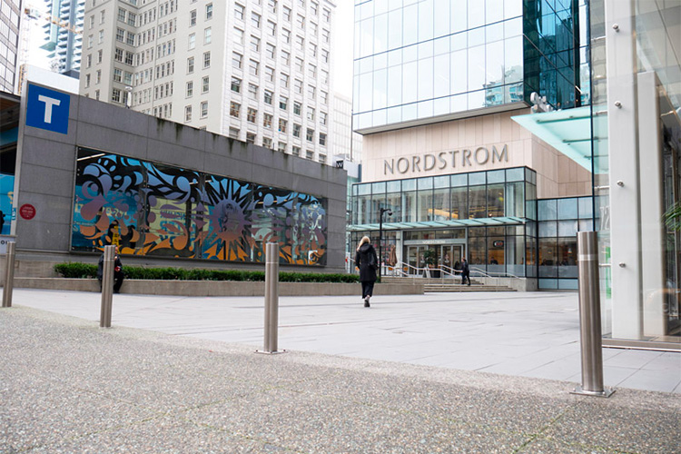 A mixture of mounts sits outside a mall’s plaza in Vancouver, BC