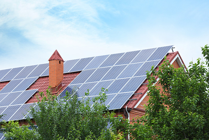 Solar Panel Snow Retention: Protecting Your Sustainable Investment