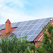 Solar Panel Snow Retention: Protecting Your Sustainable Investment