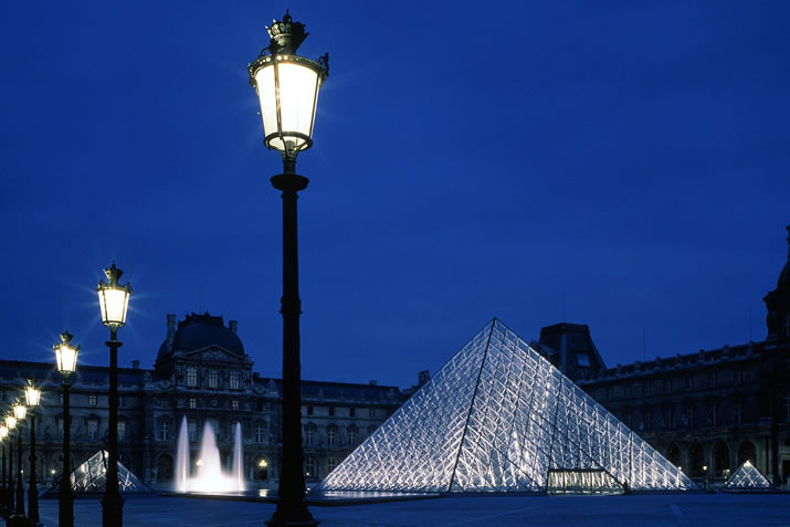 The Grand Louvre - Phase I - honored with AIA Twenty-five Year Award