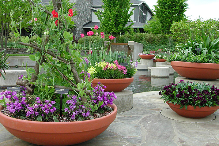 What types of planters are safe to grow vegetables and fruit?